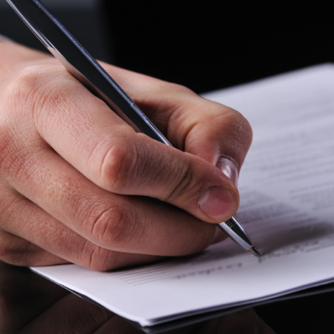 contract-negotiation-cfo